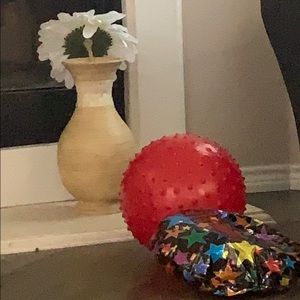 Meet your Posher, Mayya